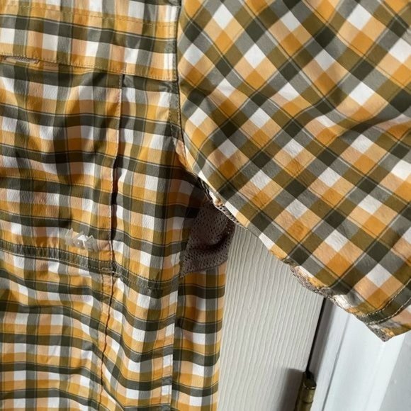 REI Men’s Yellow Plaid Outdoor Shirt Vented M - Picture 8 of 11